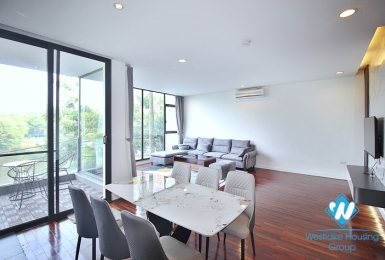 Modern lake view apartment for rent in Tay Ho, Hanoi